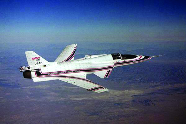 Space History Photo: X-29 in Flight